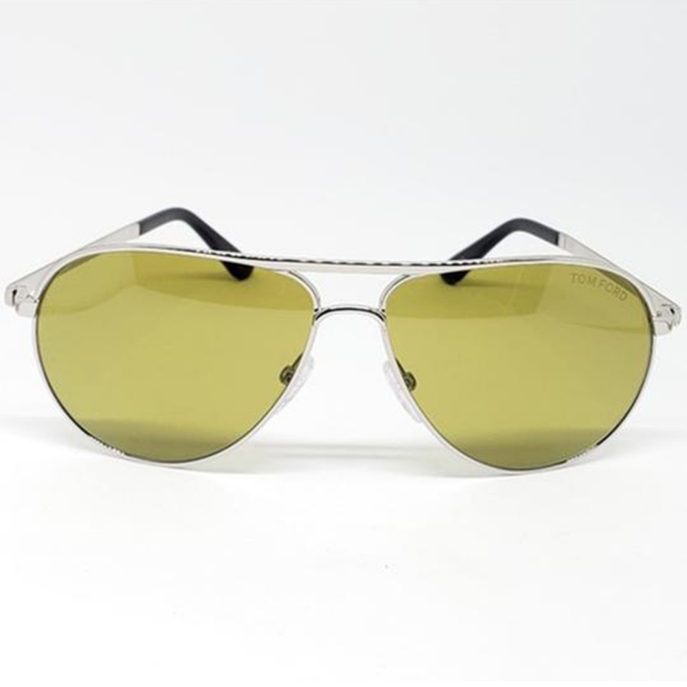 Tom Ford Silver w/Green Anti-Reflective Lens - Picture 5 of 5